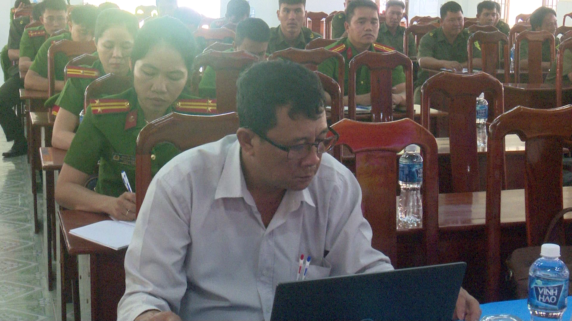 anh tin bai